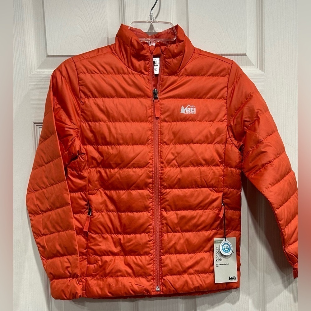 REI Kids Medium 10-12 650 Down Puffer Jacket Orange NWT Puff Coral Shore Girls